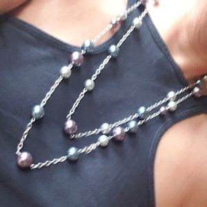 Women's beeted necklace.